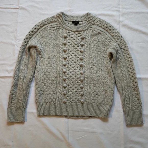 ☀️J.Crew cable knit Sweater☀️ - Picture 1 of 4